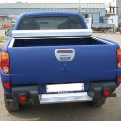 Mitsubishi L200 Blue