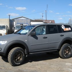 Mitsubishi Pajero Sport 3