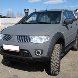 Mitsubishi Pajero Sport 3