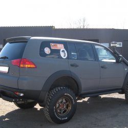 Mitsubishi Pajero Sport 3
