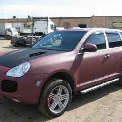 Porsche Cayenne Cherry