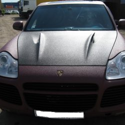 Porsche Cayenne Cherry
