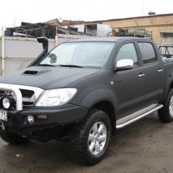 Toyota Hilux BlackFull