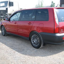 ����������� ����� Mitsubishi Lancer