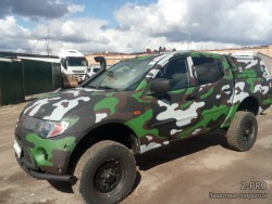 Mitsubishi L200 ��������