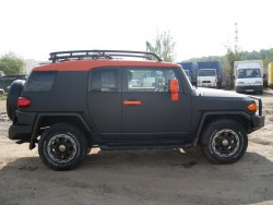 Toyota FJ Cruiser Orange-Black