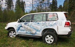 Toyota Land Cruiser 200 White bears Neklen