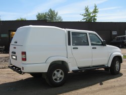UAZ Patriot PickUP Kung White